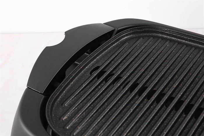 Bếp nướng điện Sunhouse SHD4602 Màu Đen