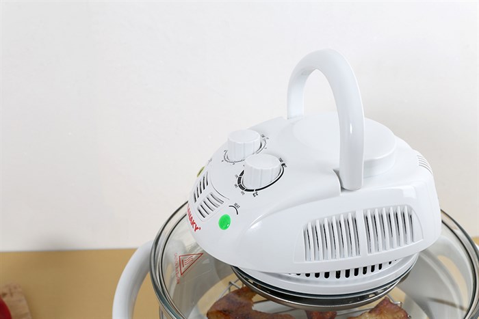 Lò nướng thuỷ tinh Sanaky 188T 15 lít Màu Trắng