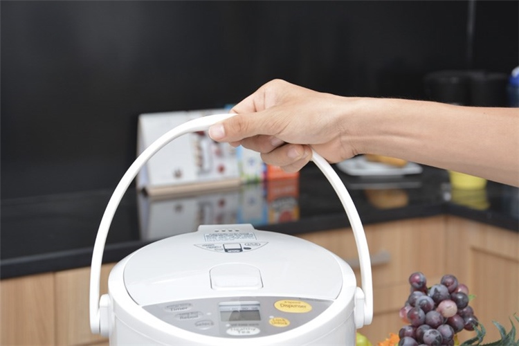 Bình thủy điện Panasonic NC-HU301PHSY 3 lít Màu Trắng