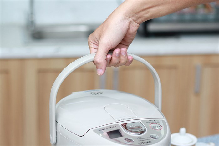 Bình Thủy điện Tiger PDN-A40W 4.0 lít Màu Xám nhạt