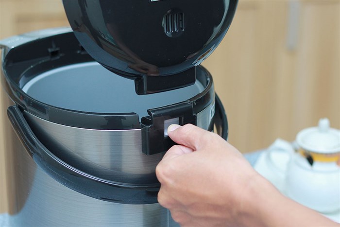 Bình thủy điện Tiger PDU-A40W 4.0 lít Màu Đen - Xám