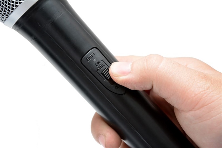 Micro không dây Gunners GN-3838 UHF