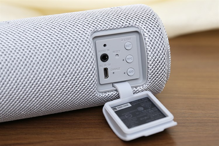 Loa Bluetooth Sony Extra Bass SRS-XB21 Màu Trắng