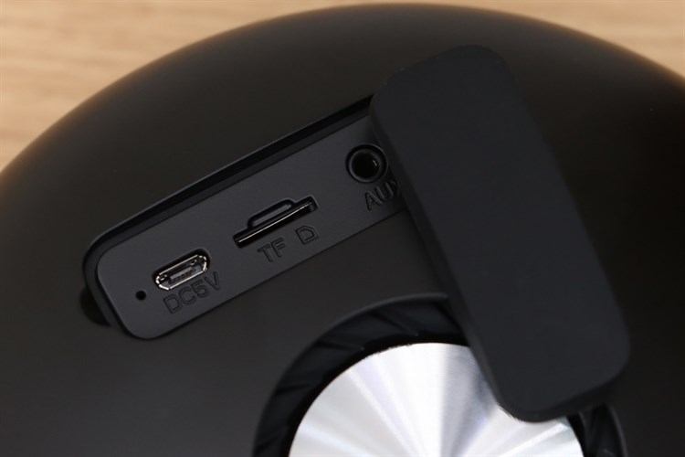 Loa Bluetooth Wetop A3 Đen Màu Đen