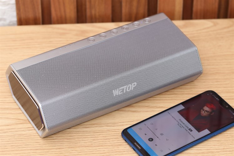 Loa Bluetooth Wetop H8008 Bạc Màu Bạc