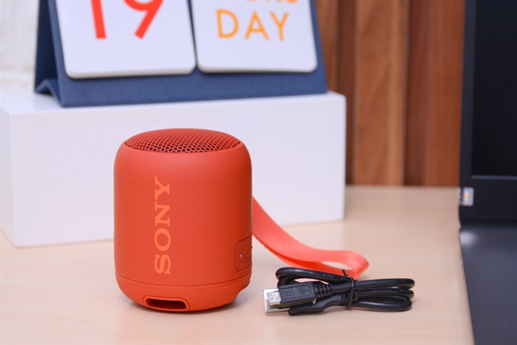 Loa Bluetooth Sony Extra Bass SRS-XB12 Màu Đỏ