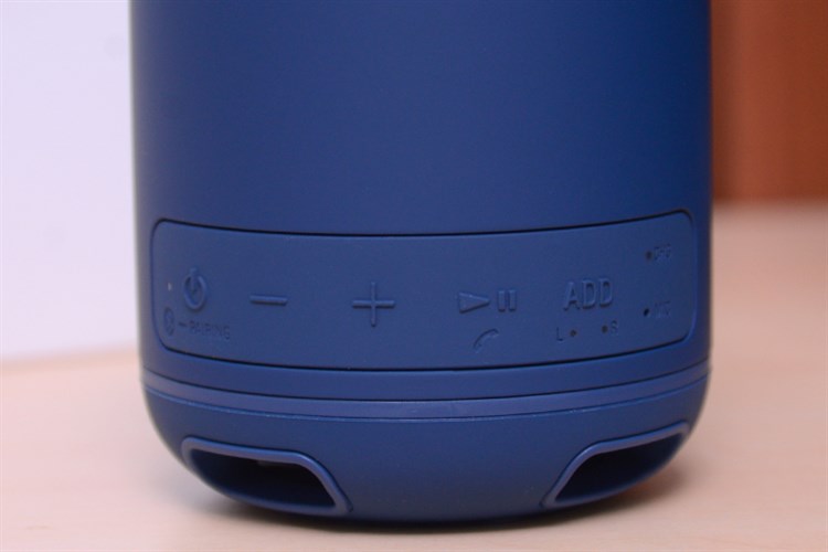 Loa Bluetooth Sony Extra Bass SRS-XB12 Màu Xanh dương nhạt