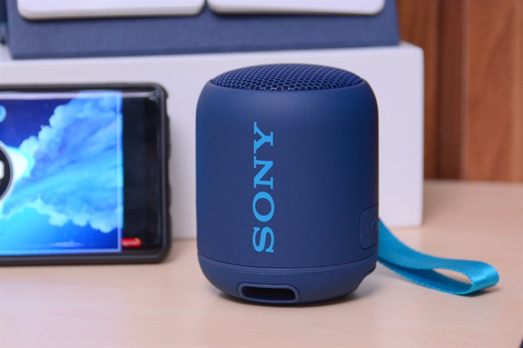 Loa Bluetooth Sony Extra Bass SRS-XB12 Màu Xanh dương nhạt