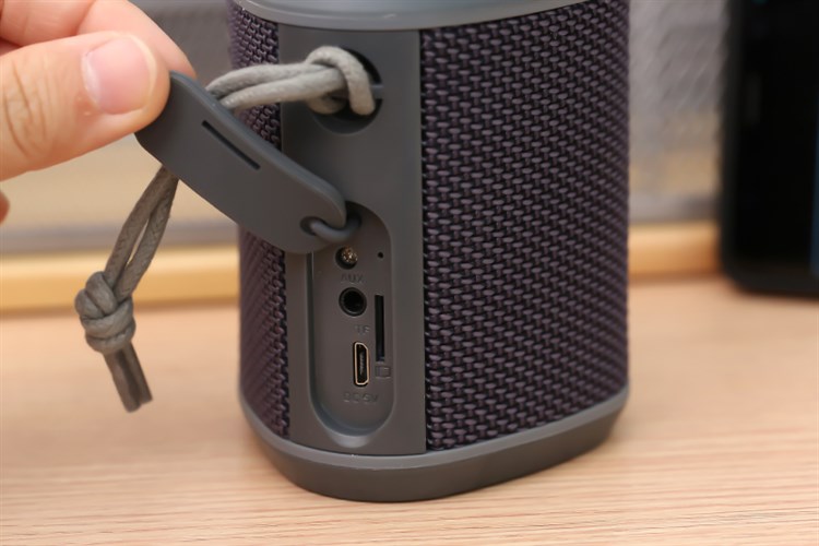 Loa Bluetooth Mozard Y550 Xám Màu Xám