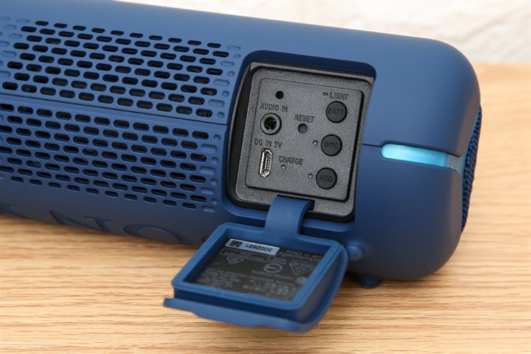 Loa Bluetooth Sony Extra Bass SRS-XB22 Màu Xanh Dương