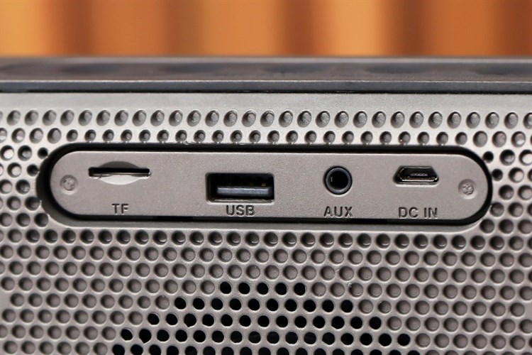 Loa Bluetooth Fenda W19 Màu Nâu