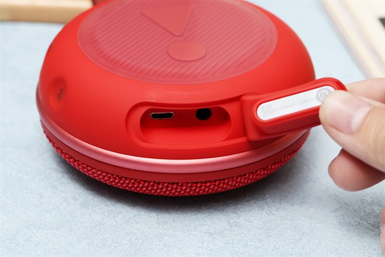 Loa Bluetooth JBL Clip 3 Màu Đỏ