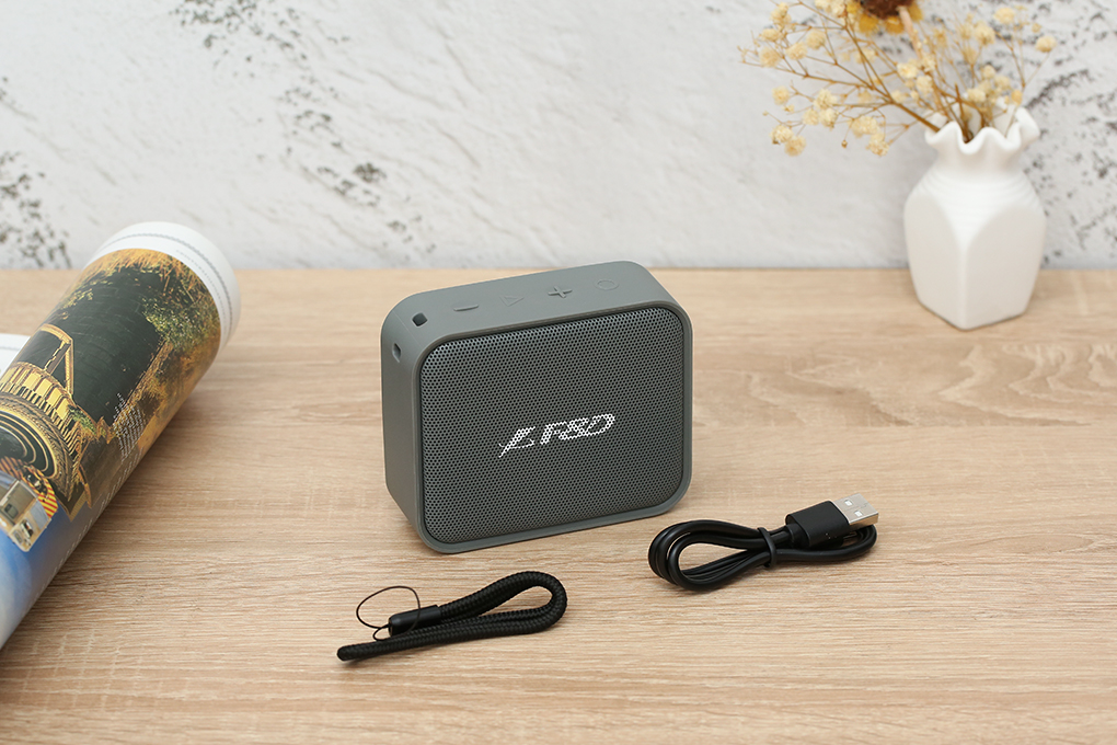 Loa Bluetooth Fenda W5 Plus Màu Xám