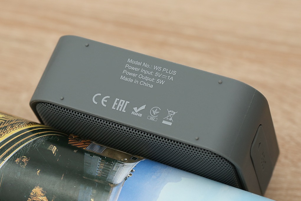 Loa Bluetooth Fenda W5 Plus Màu Xám