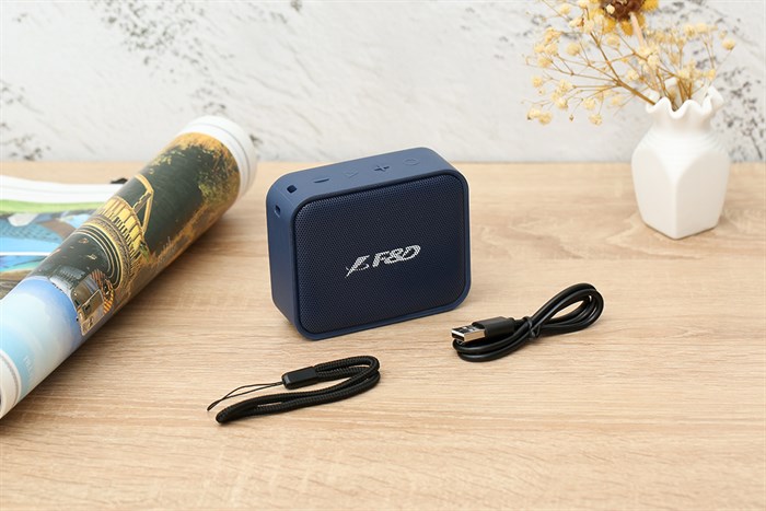 Loa Bluetooth Fenda W5 Plus Màu Xanh Navy