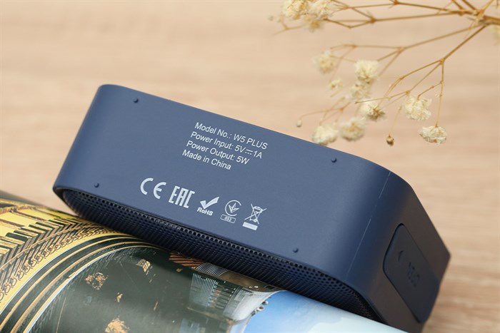 Loa Bluetooth Fenda W5 Plus Màu Xanh Navy