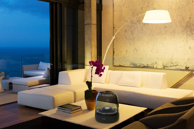 Loa Bluetooth Harman Kardon Aura Studio 3 Đen Màu Đen