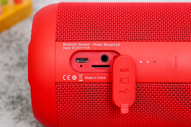Loa Bluetooth Mozard E8 Màu Đỏ