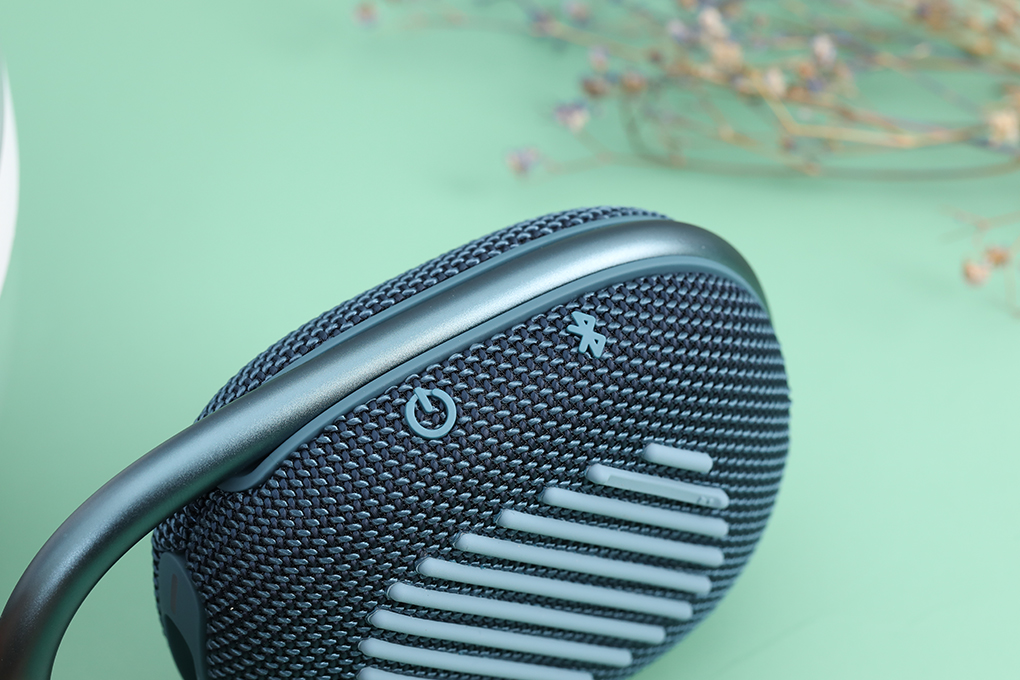 Loa Bluetooth JBL Clip 4 Màu Xanh dương đậm