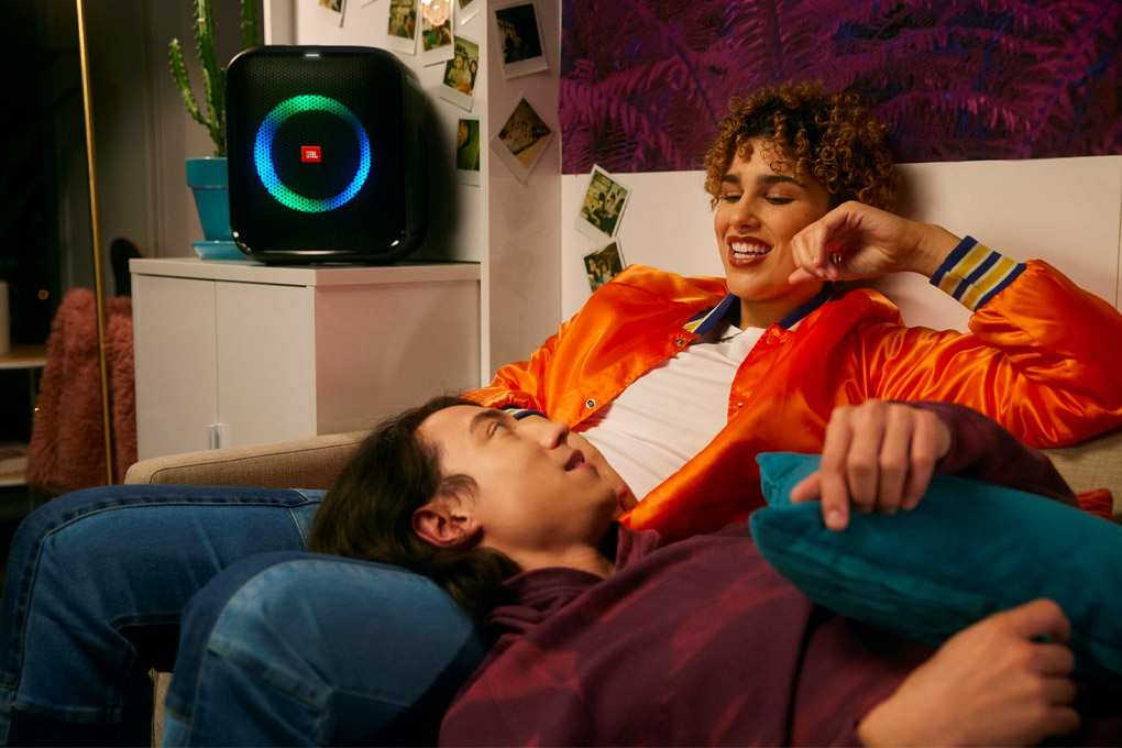 Loa Bluetooth JBL Partybox Encore Essential Màu Đen