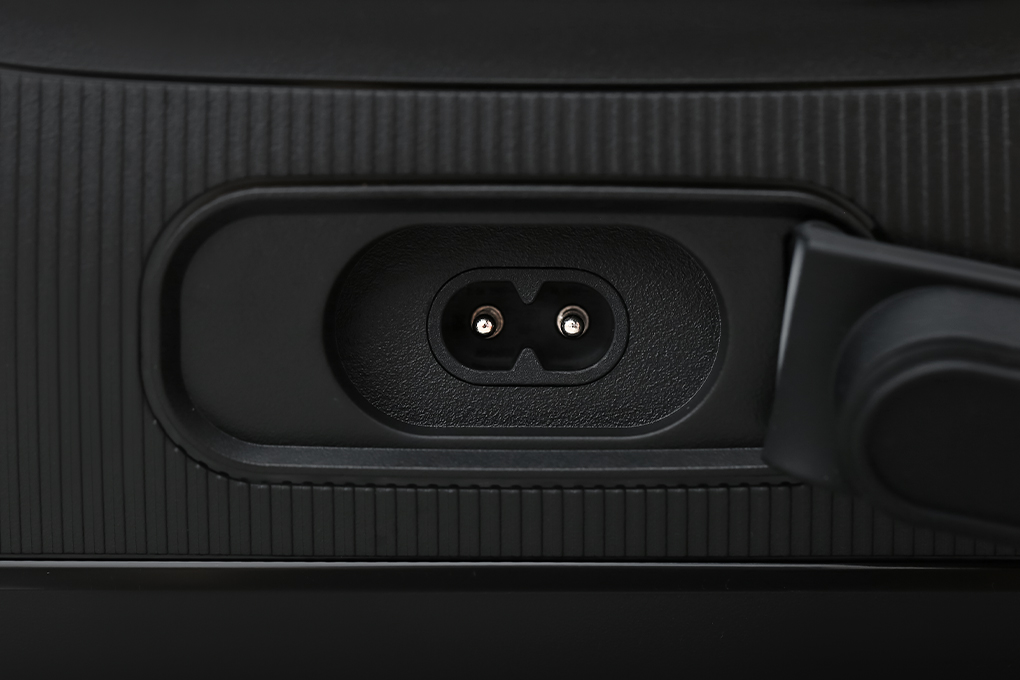 Loa Bluetooth JBL Partybox Encore Essential Màu Đen