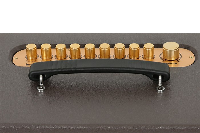 Loa karaoke xách tay Jammy N2070K 350W Màu Nâu