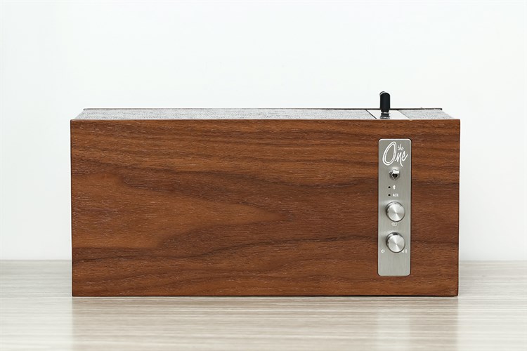 Loa Bluetooth Klipsch The One II Walnut Màu Nâu