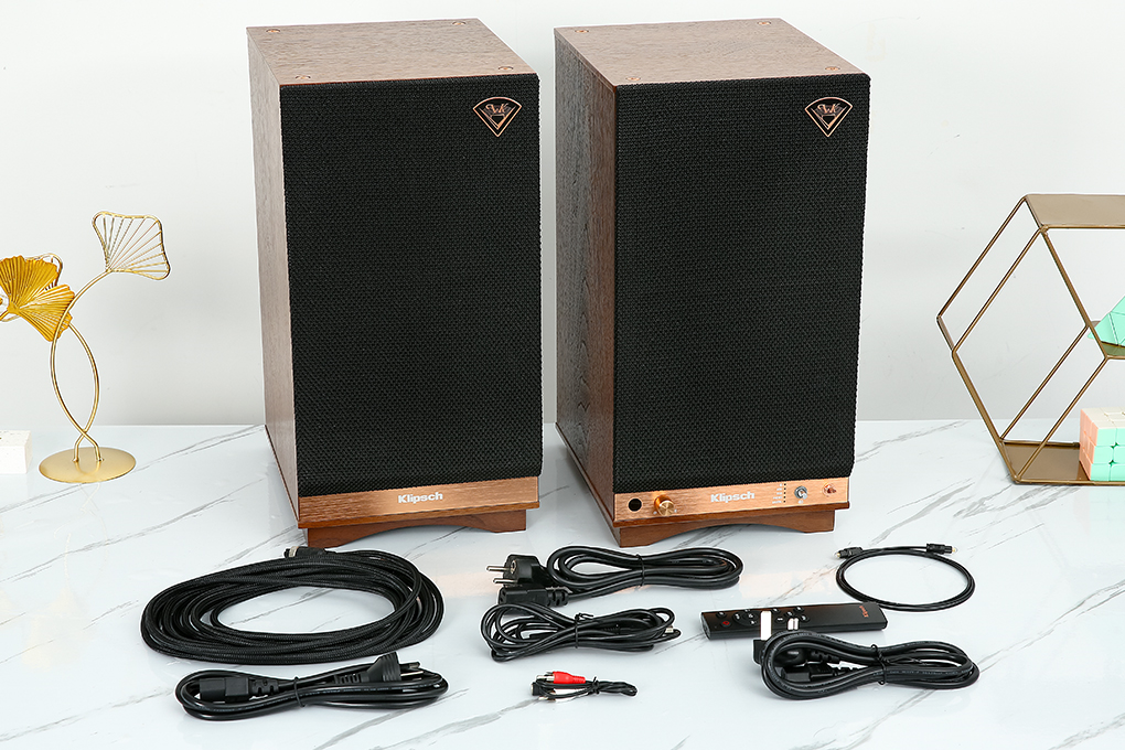Cặp Loa Bluetooth Klipsch The Sixes Walnut Màu Nâu
