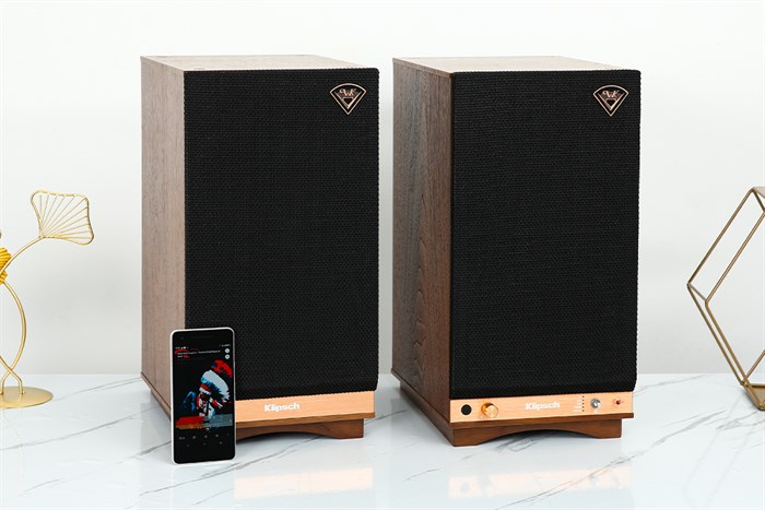 Cặp Loa Bluetooth Klipsch The Sixes Walnut Màu Nâu