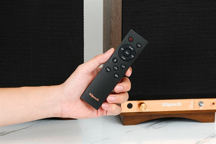 Cặp Loa Bluetooth Klipsch The Sixes Walnut Màu Nâu