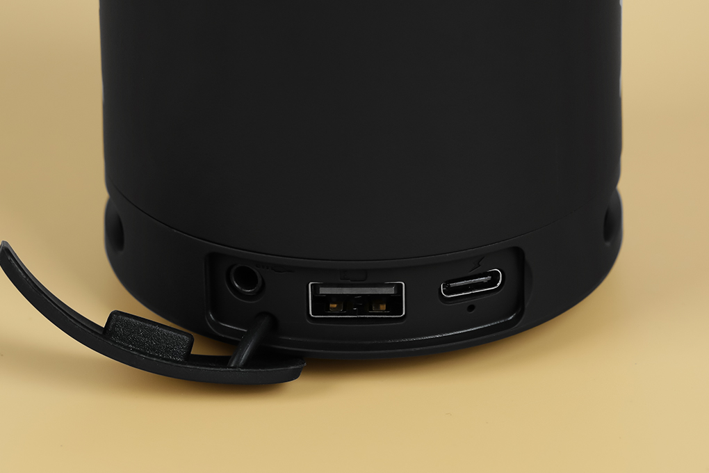 Loa Bluetooth AVA+ FreeGo F13 Màu Đen
