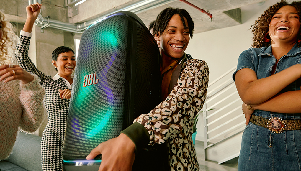 Tiện ích hỗ trợ tiện lợi - Loa Bluetooth JBL Partybox 320