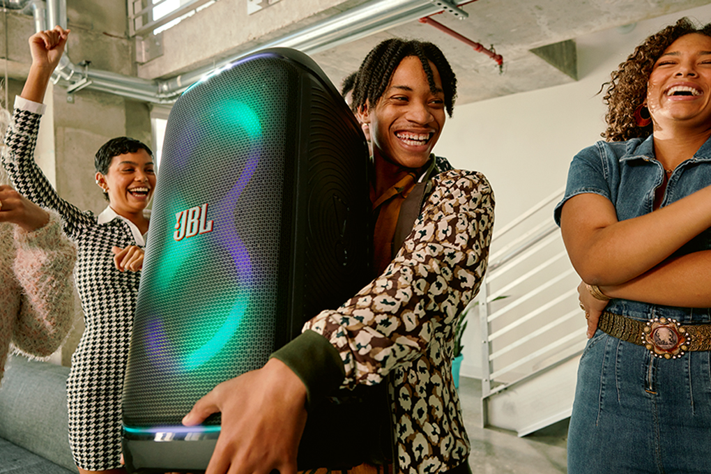 Loa Bluetooth JBL Partybox 320 Màu Đen