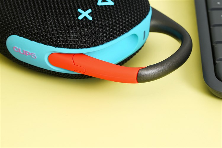 Loa Bluetooth JBL Clip 5 Màu Đen - Cam