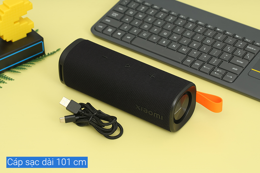 Loa Bluetooth Xiaomi Sound Outdoor Màu Đen