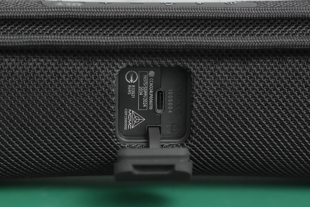 Loa Bluetooth Sony ULT10 Field 1 Màu Đen