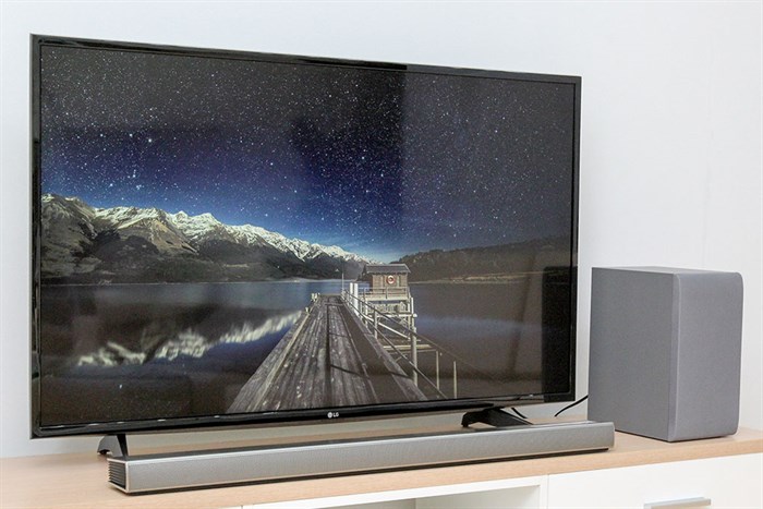 Loa Thanh LG SH5 Màu Bạc