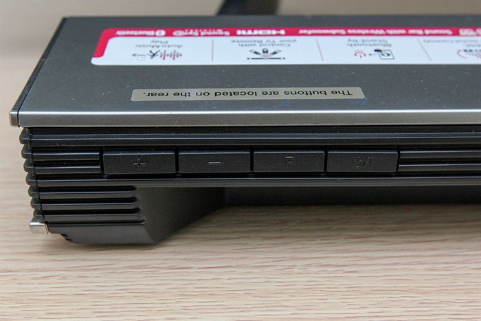 Loa Thanh LG SH5 Màu Bạc