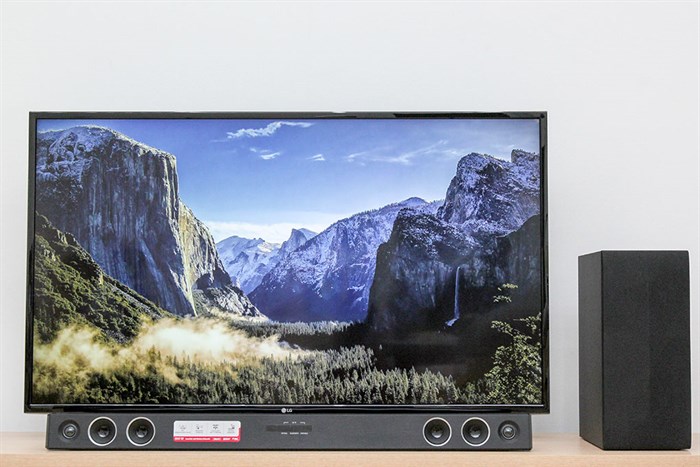 Loa Thanh LG SH3B Màu Đen