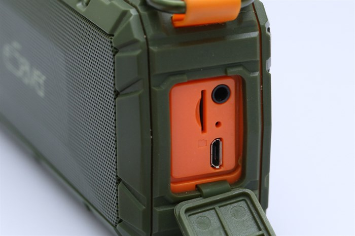 Loa Bluetooth eSaver V3 Màu Xanh rêu