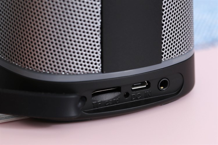 Loa Bluetooth Fenda W7 Màu Xám