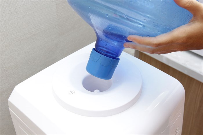 Cây nước nóng lạnh Kangaroo KG34C Màu Trắng