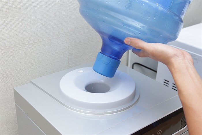 Cây nước nóng lạnh Kangaroo KG40N 600W Màu Đỏ đô