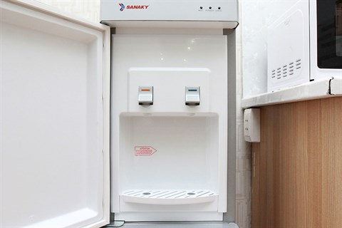 C&acirc;y nước n&oacute;ng lạnh Sanaky VH-309HP1