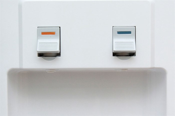 Cây nước nóng lạnh Sanaky VH-309HP1 Màu Đỏ đô