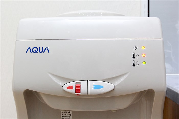Cây nước nóng lạnh Aqua AWD- M30HCR Màu Trắng