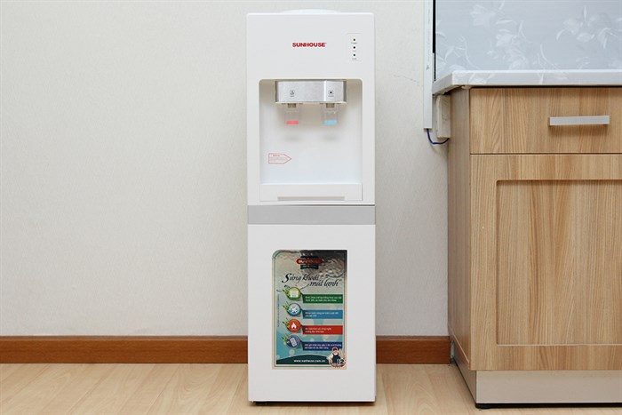 Cây nước nóng lạnh Sunhouse SHD 9602