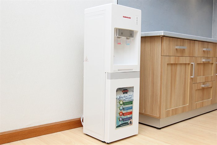 Cây nước nóng lạnh Sunhouse SHD 9602