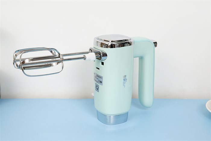 Máy nhồi bột đánh trứng Bear DDQ-B03V1 Màu Xanh ngọc