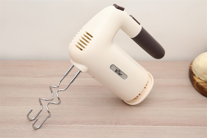 Máy đánh trứng Bear DDQ-B01A1 Màu Kem